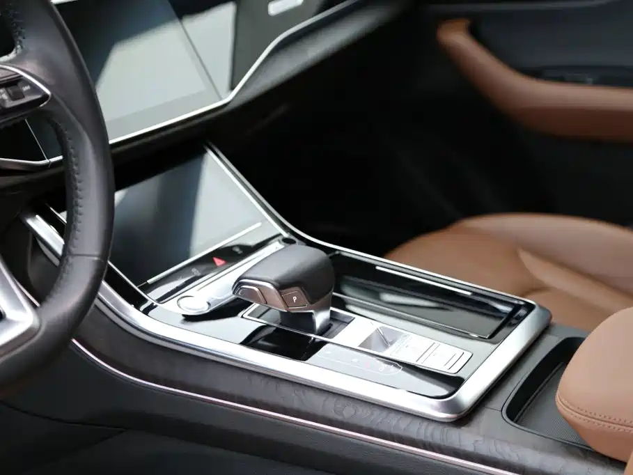 Audi Q8 — миниатюра 14