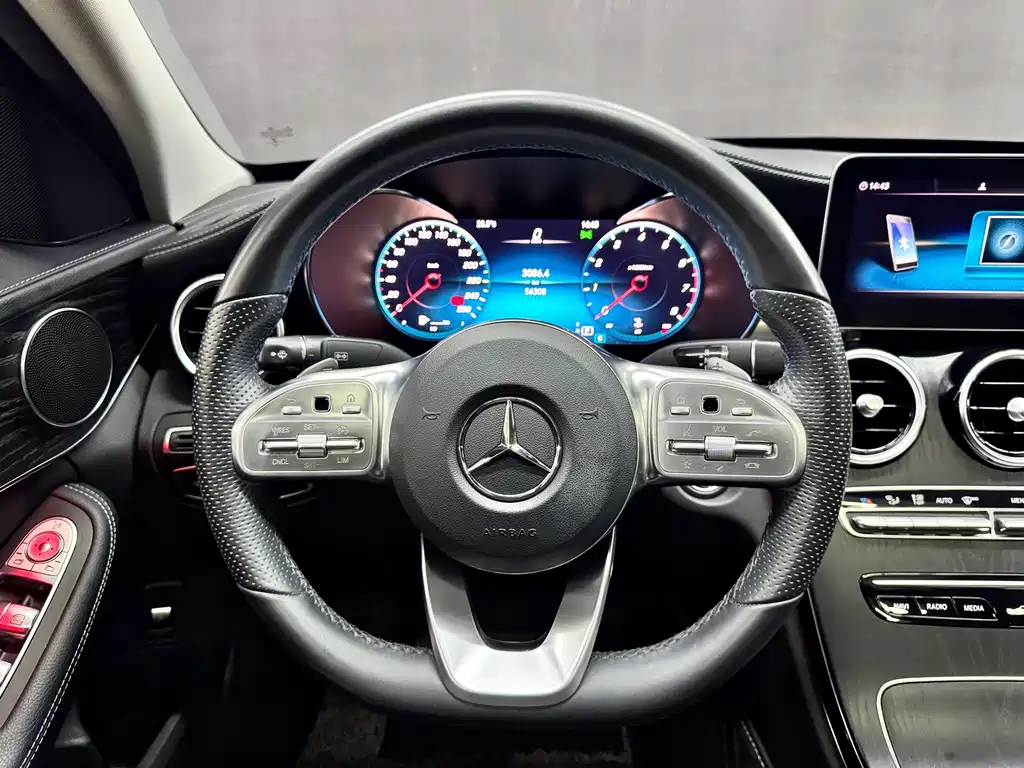 Mercedes-Benz C-Class — миниатюра 13