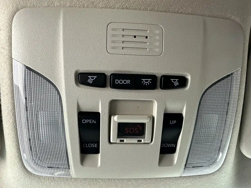 Toyota Corolla — миниатюра 17