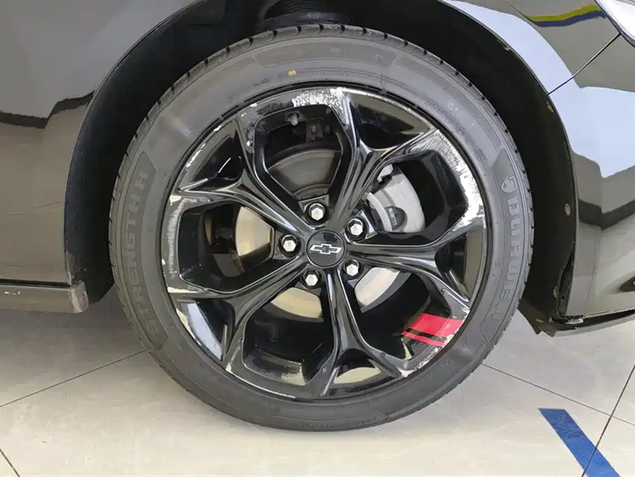 CHEVROLET MAI RUIBAO XL