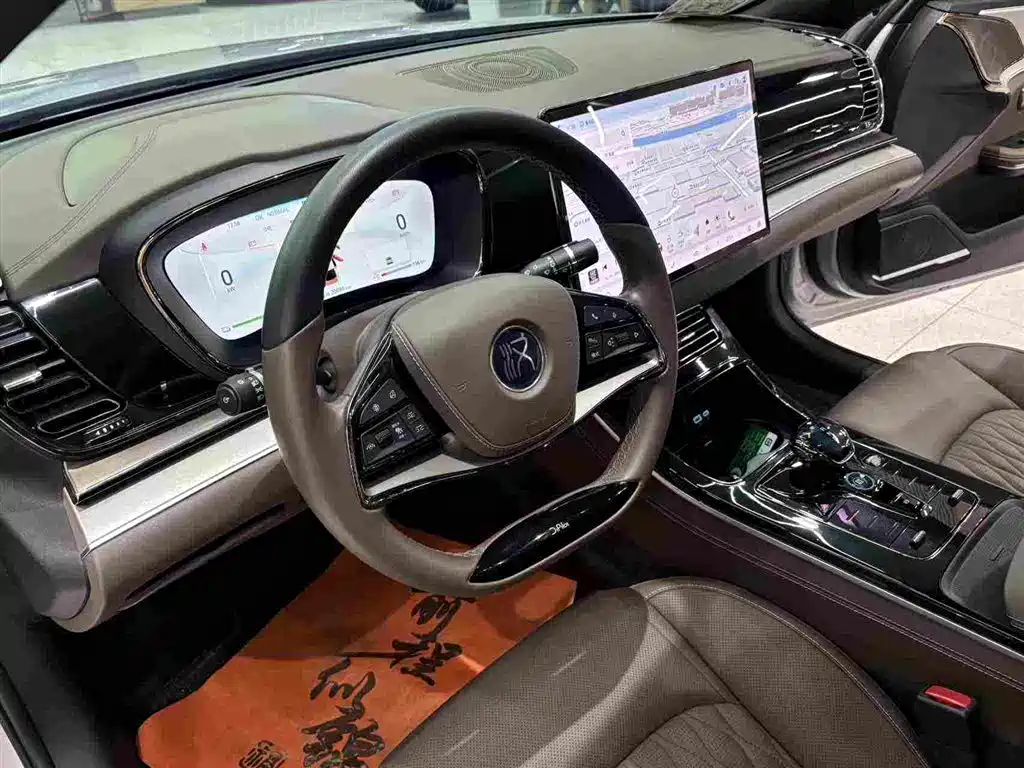 BYD Han — миниатюра 3