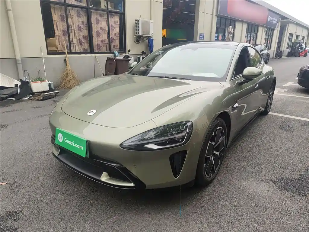 Xiaomi SU7 2024