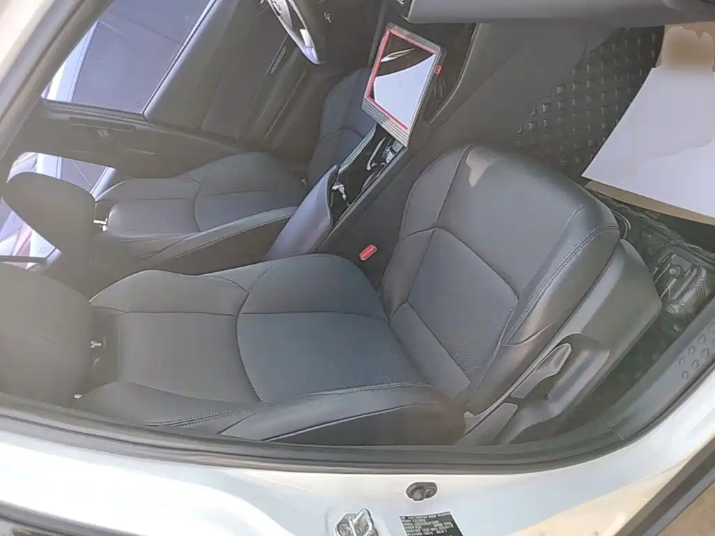 Toyota C-HR — миниатюра 25
