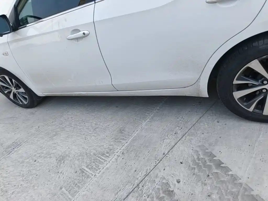 Buick Excelle — миниатюра 22