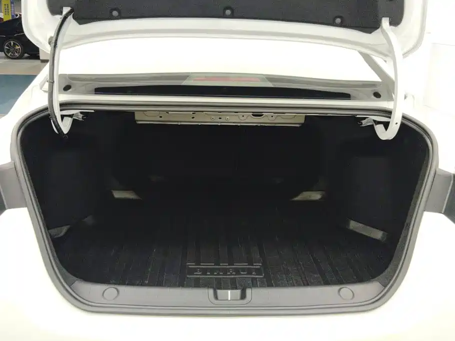 Geely Binrui — миниатюра 4