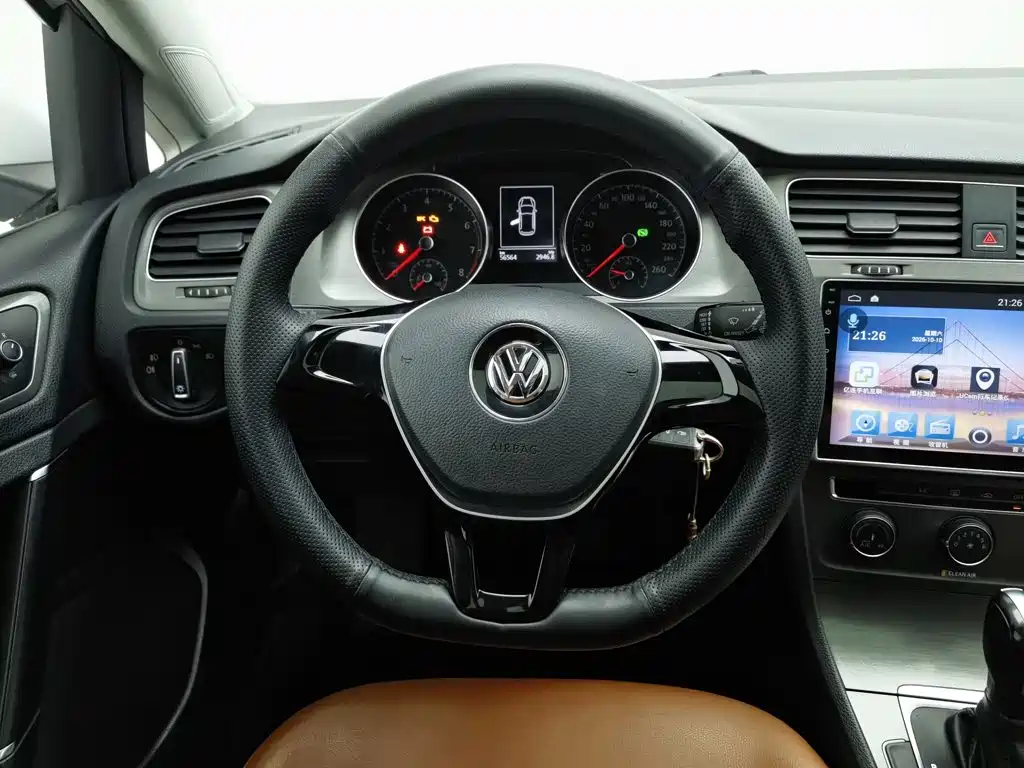 Volkswagen Golf — миниатюра 11