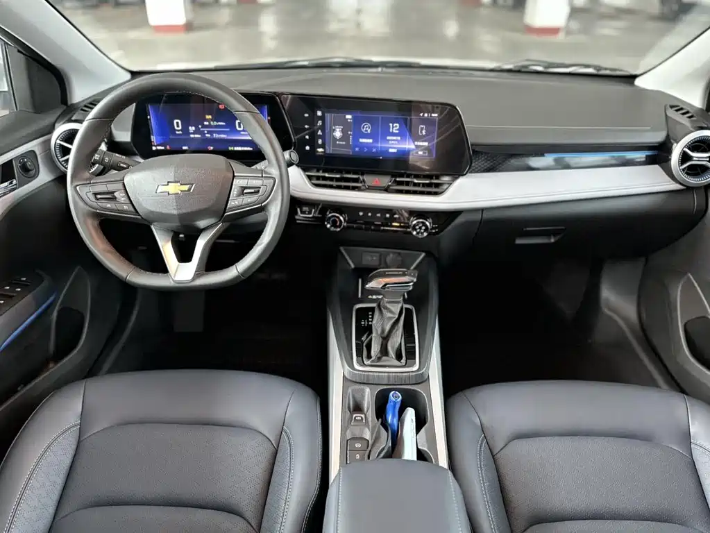 Chevrolet Monza — миниатюра 11