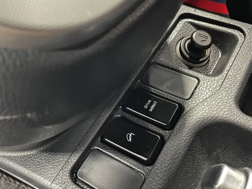 Haval M6 — миниатюра 24
