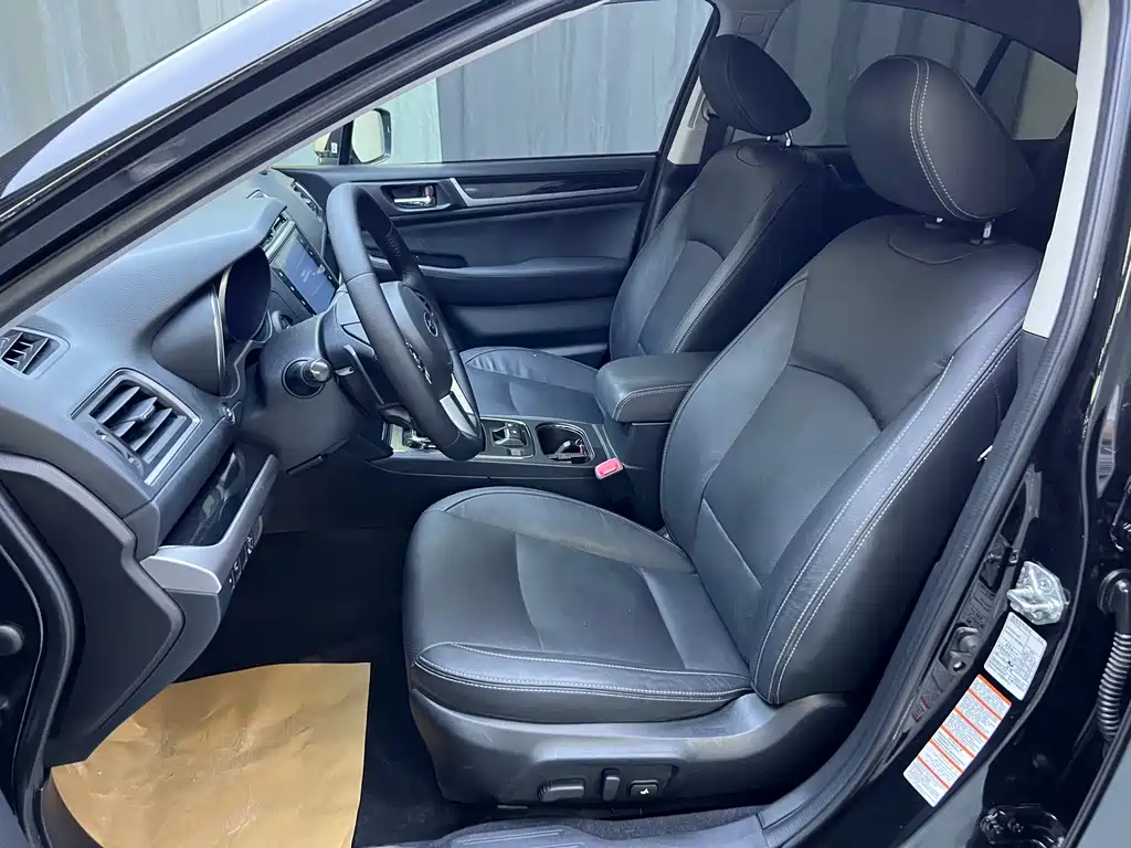 Subaru Legacy — миниатюра 11