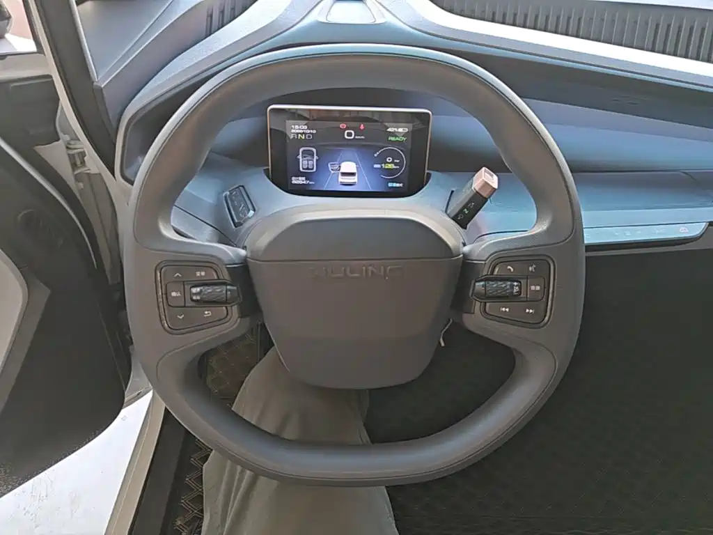 Wuling Nano EV — миниатюра 11