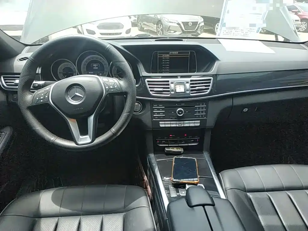 Mercedes-Benz E-Class E 2015 E 180 L Sport
