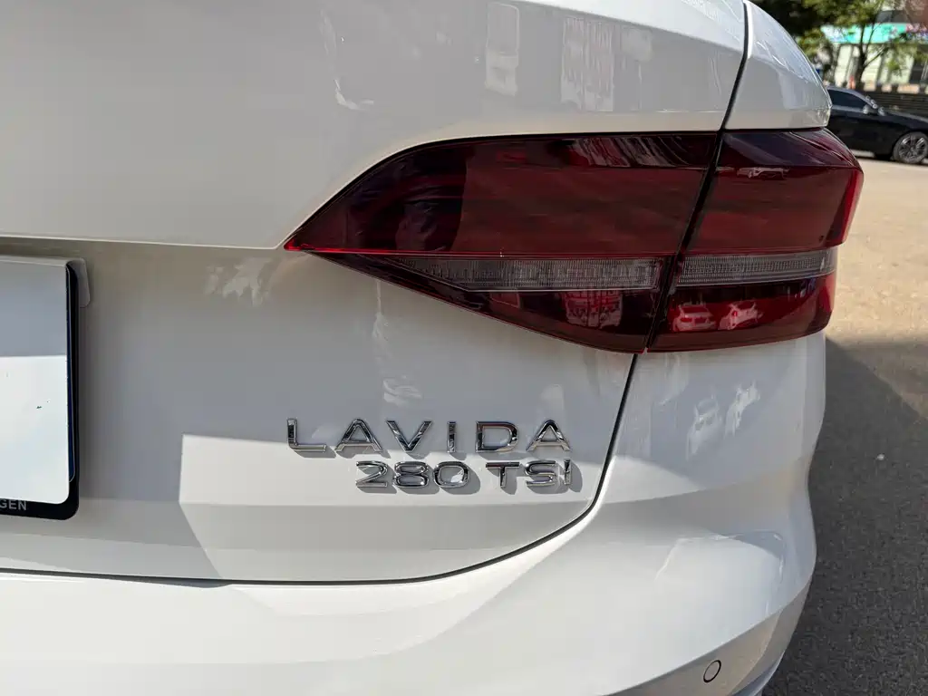 Volkswagen Lavida — миниатюра 17