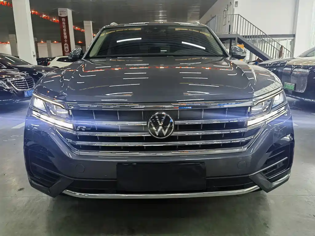 Volkswagen Touareg — миниатюра 2