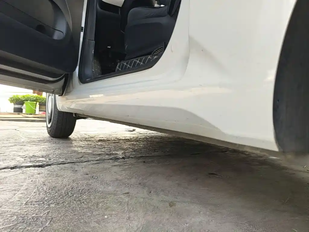 Wuling MINIEV — миниатюра 22
