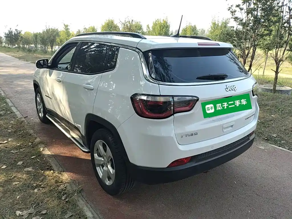 Jeep Compass — миниатюра 5
