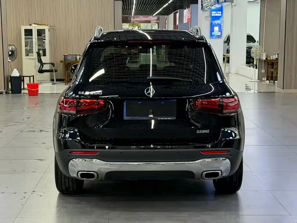 Mercedes-Benz GLB — миниатюра 4