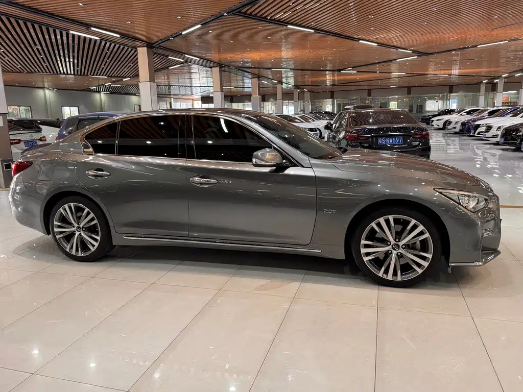 Infiniti Q50L — миниатюра 8