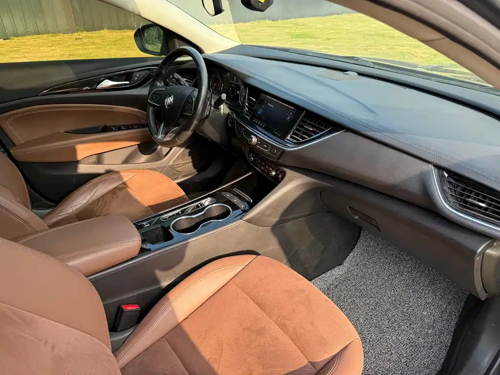 Buick Regal — миниатюра 13