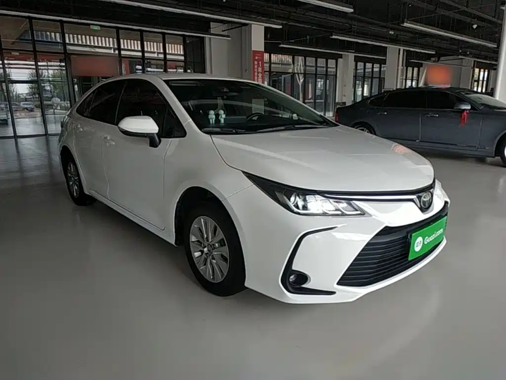 Toyota Corolla — миниатюра 4
