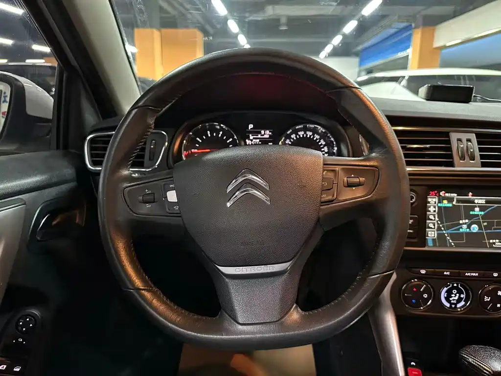 Citroen C3-XR — миниатюра 10