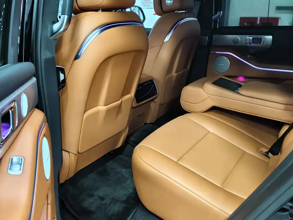 TANK TANK 700 NEW ENERGY