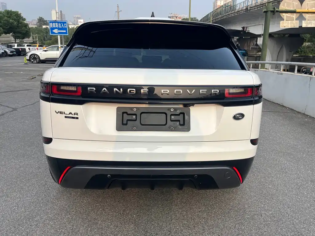 Land Rover Velar — миниатюра 14