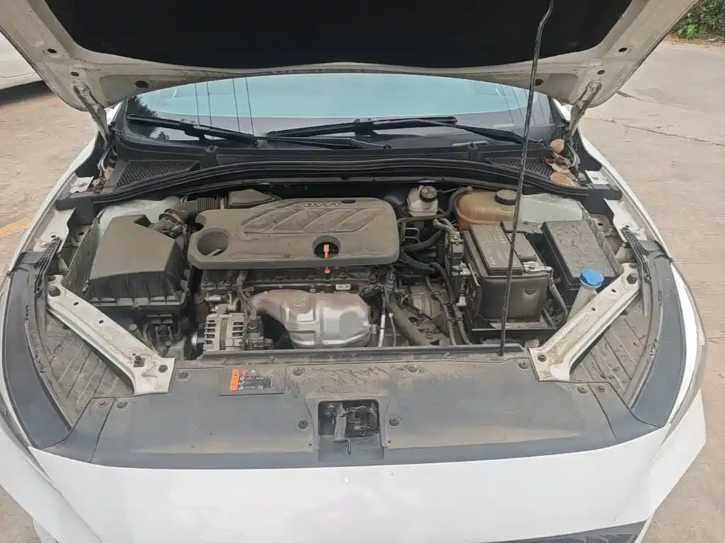 MG MG5 — миниатюра 20