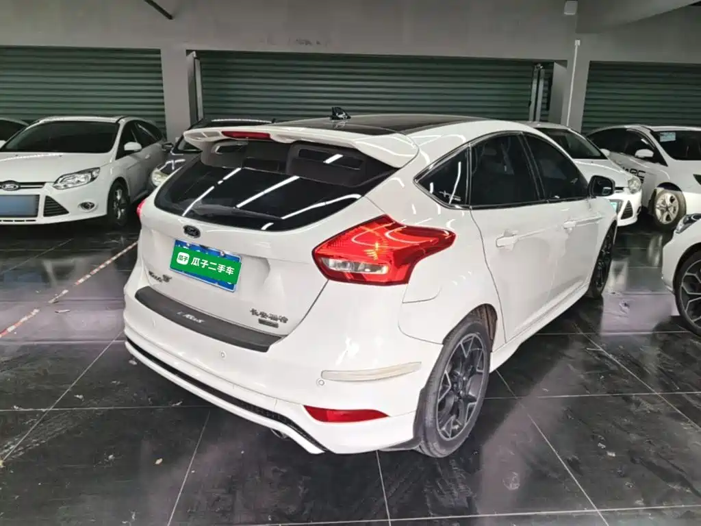 Ford Focus — миниатюра 7