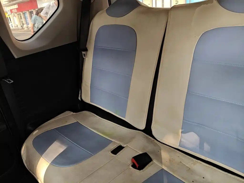 Wuling MINIEV — миниатюра 13