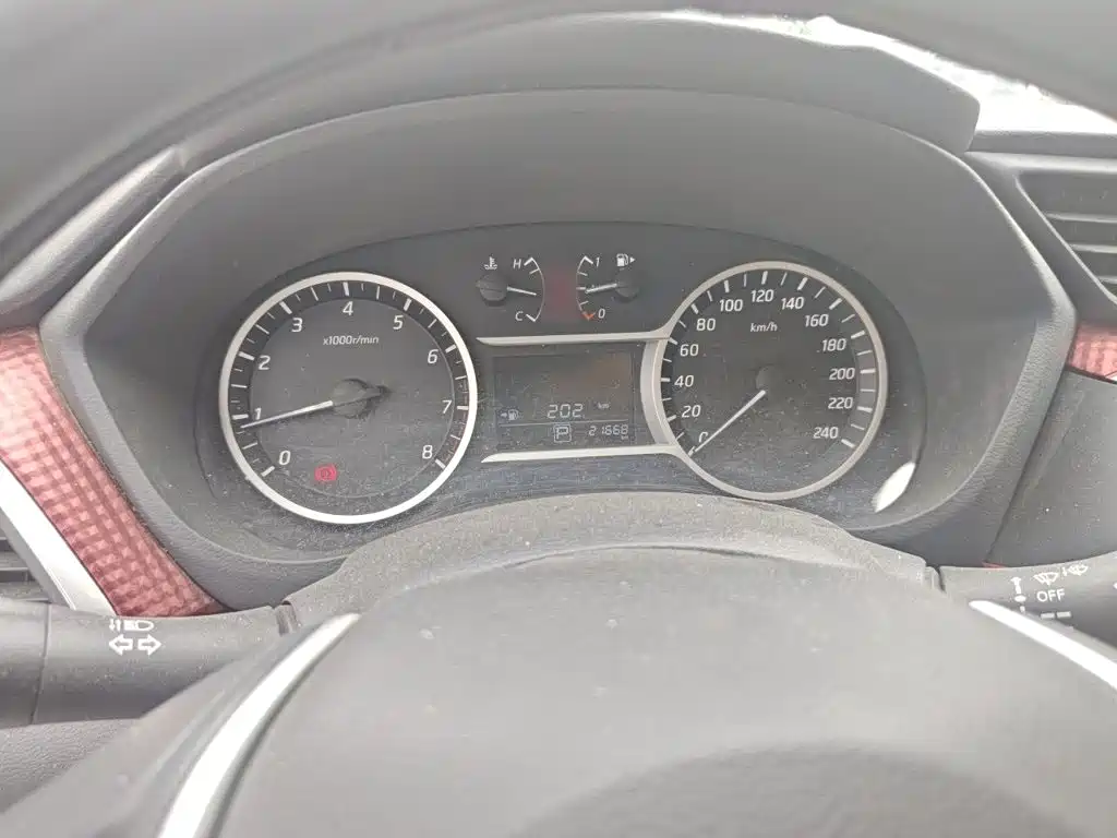 Nissan Bluebird 2020 1.6L CVT