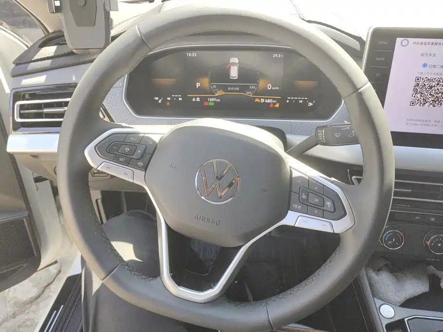 Volkswagen Lavida — миниатюра 15