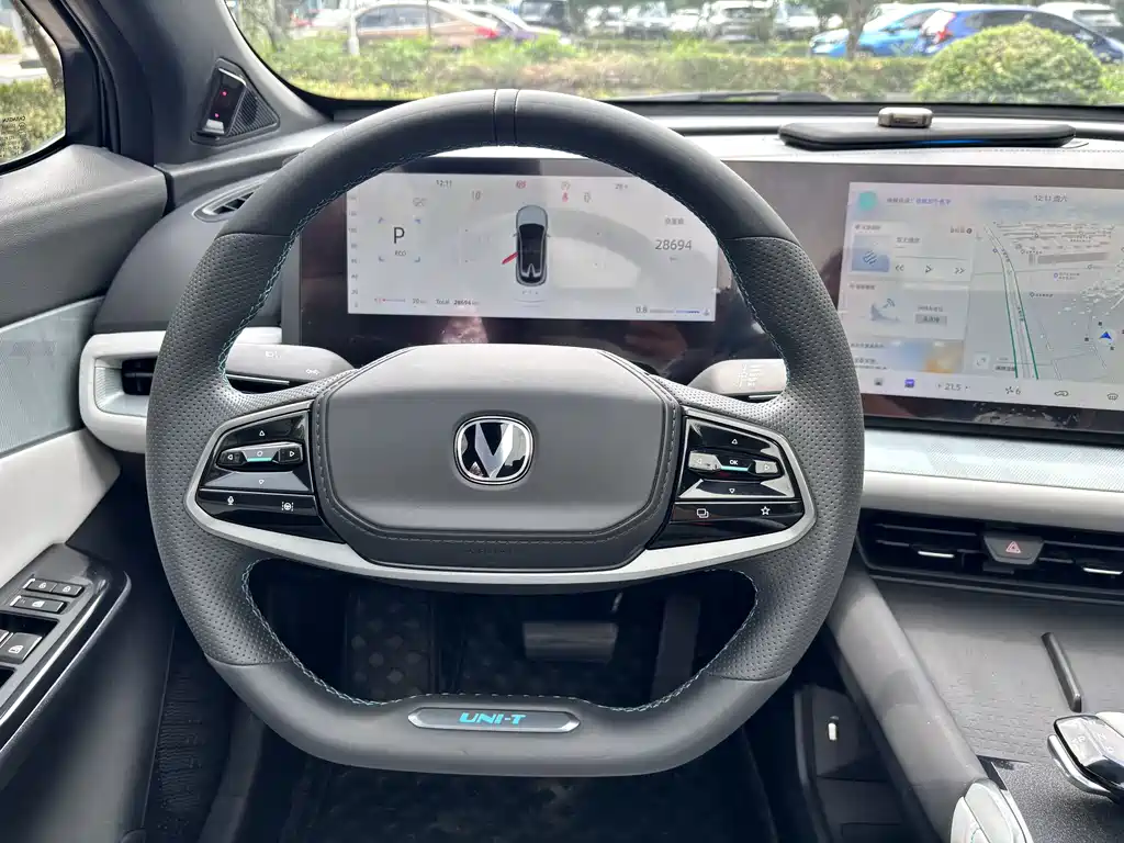 Changan UNI-T — миниатюра 12