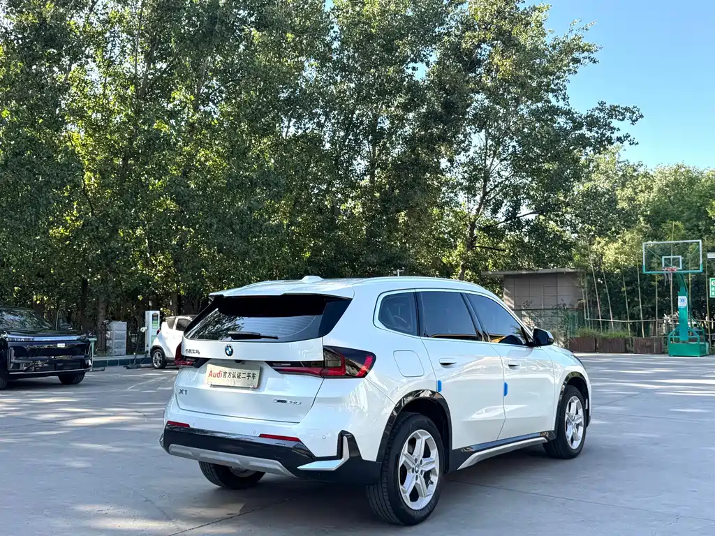BMW X1 — миниатюра 4