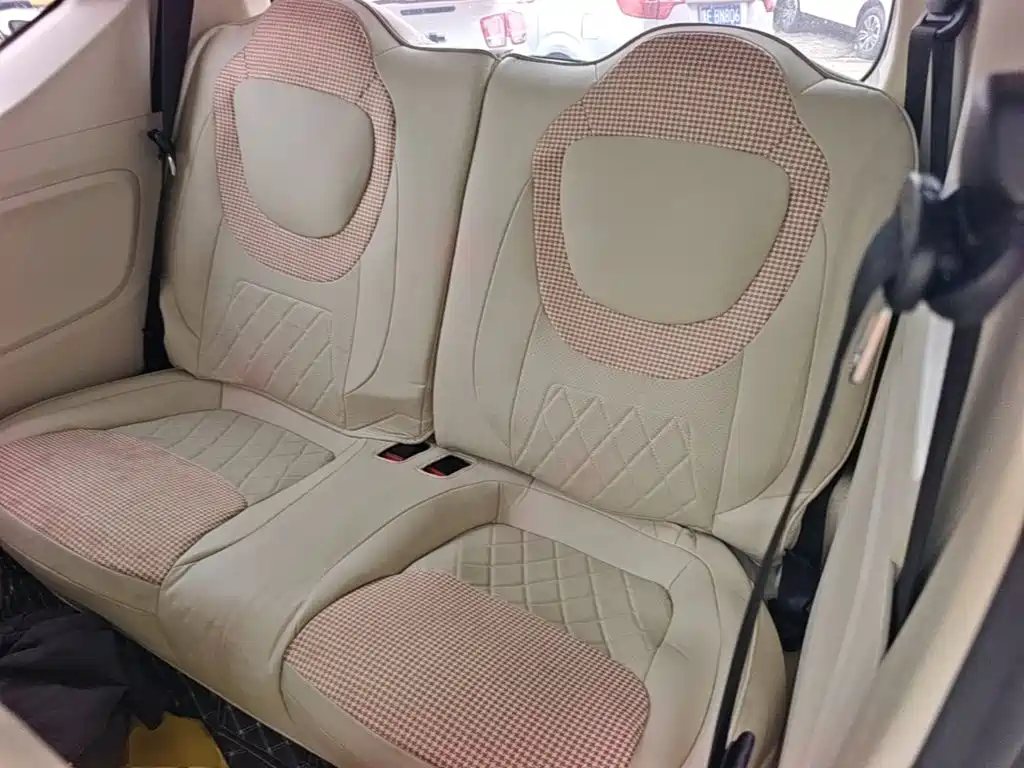 Wuling MINIEV — миниатюра 17