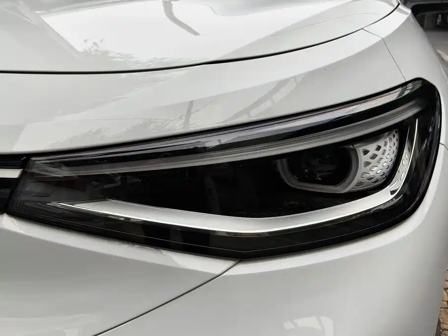 Volkswagen ID.4 Crozz — миниатюра 5