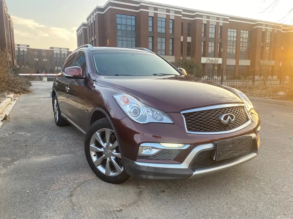 INFINITI QX50