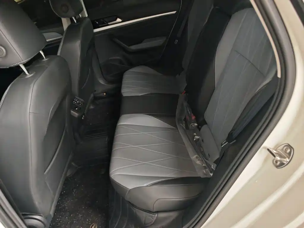 Volkswagen Lavida — миниатюра 17