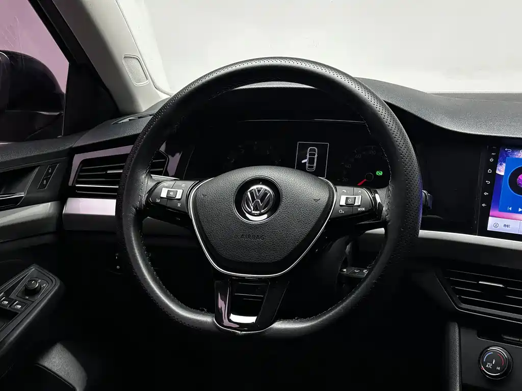 Volkswagen Bora — миниатюра 14