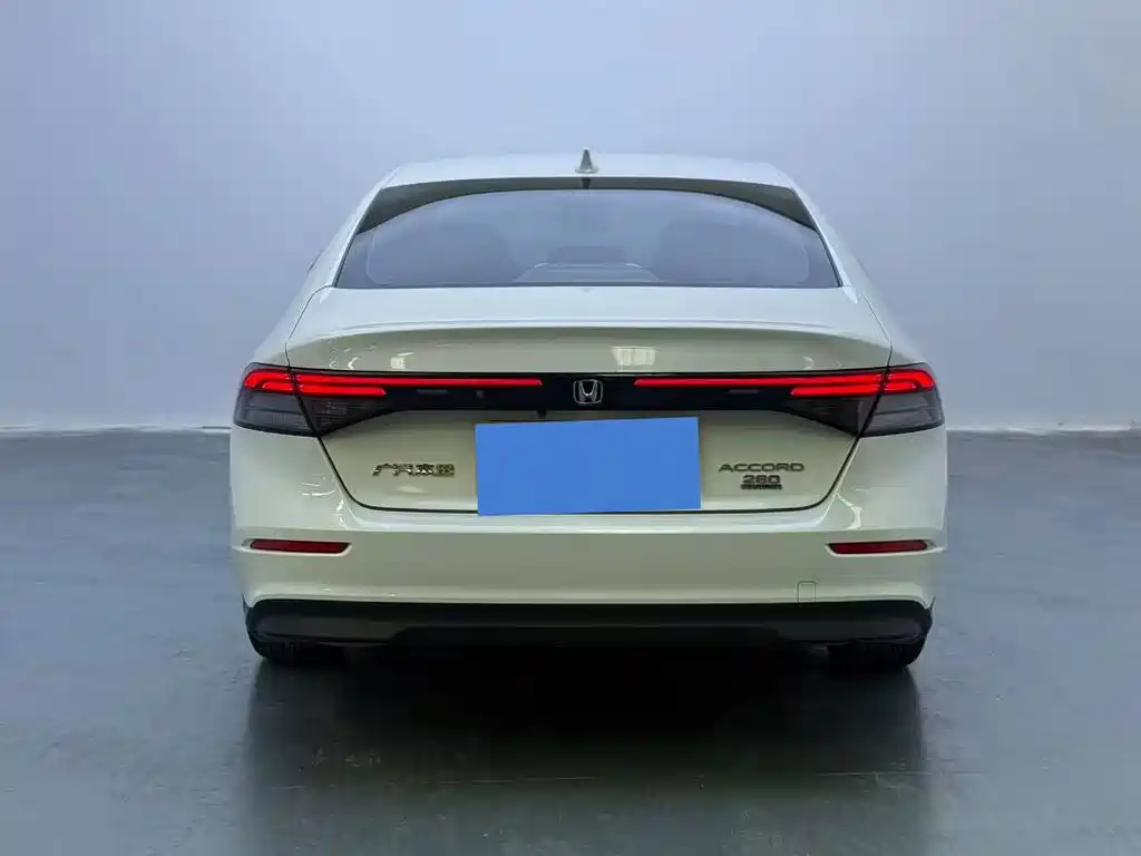 Honda Accord — миниатюра 5
