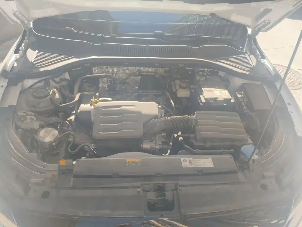 Volkswagen Lavida — миниатюра 11