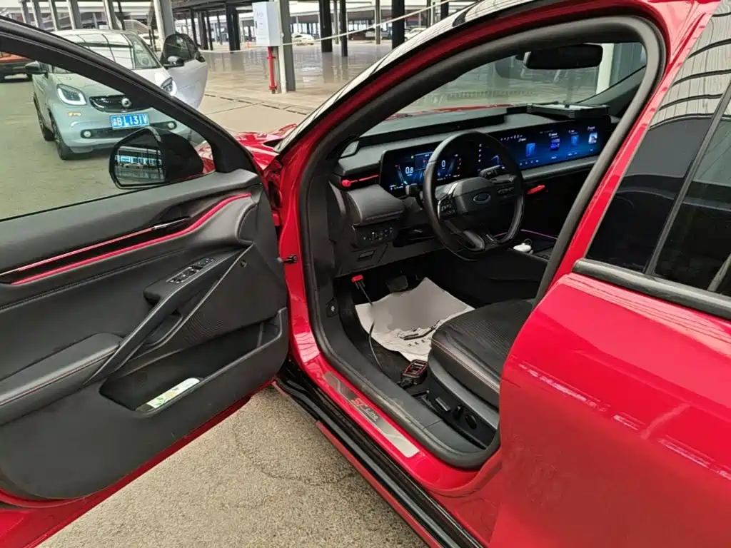 Ford Mondeo — миниатюра 16