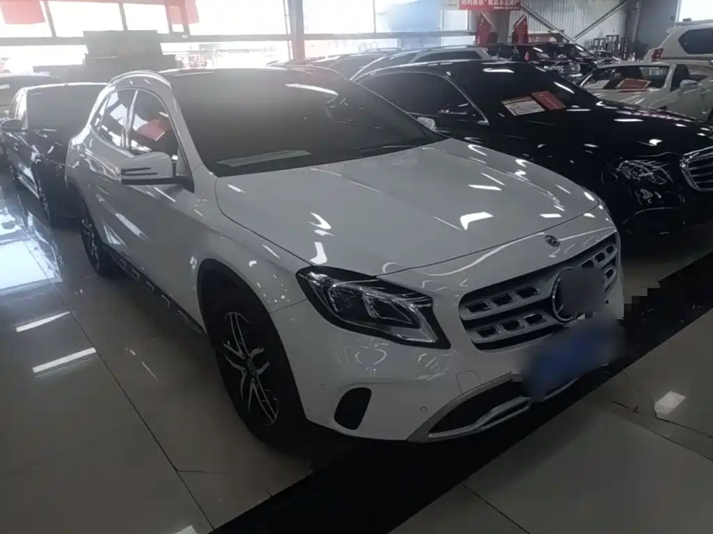 Mercedes-Benz GLA — миниатюра 4