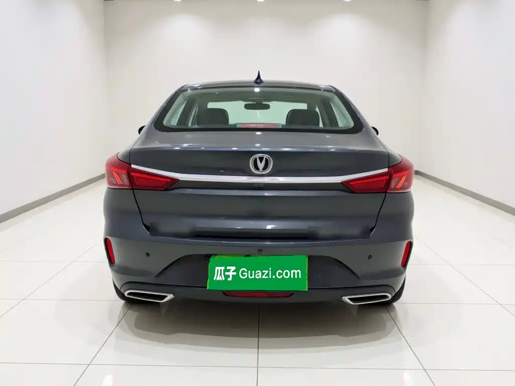 Changan Eado — миниатюра 5