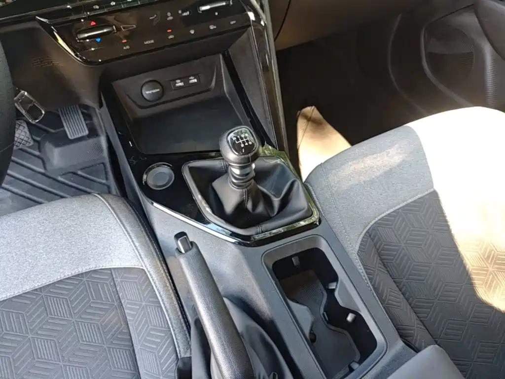 Baojun RC-6 — миниатюра 14