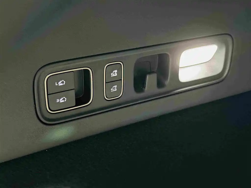 Li Auto Li i6 — миниатюра 23