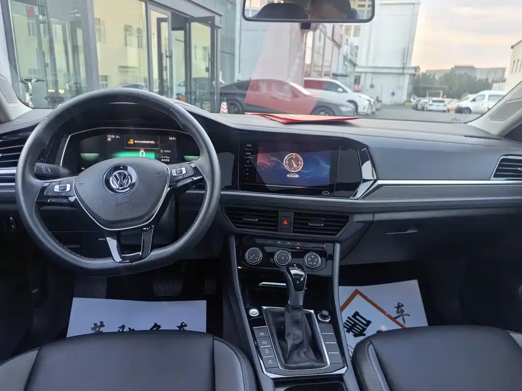 Volkswagen Sagitar — миниатюра 7