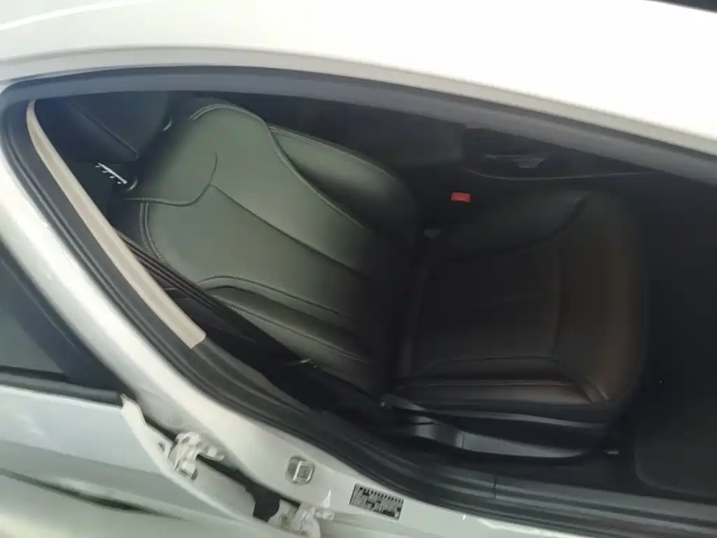 Buick Excelle — миниатюра 25