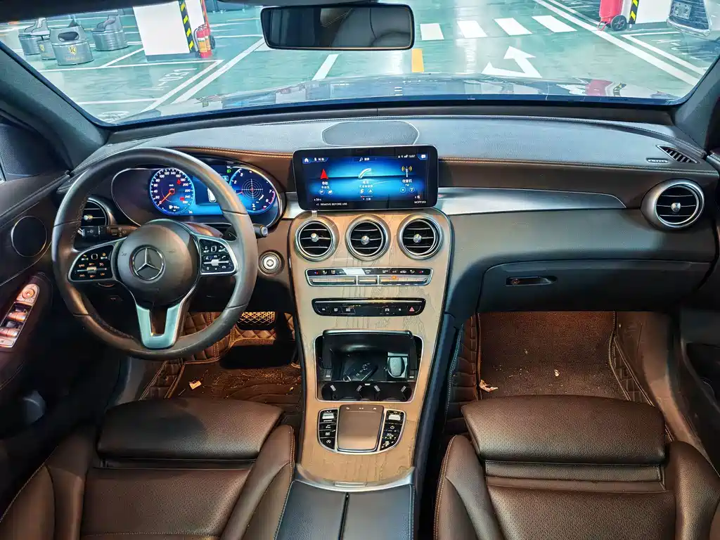 Mercedes-Benz GLC — миниатюра 4