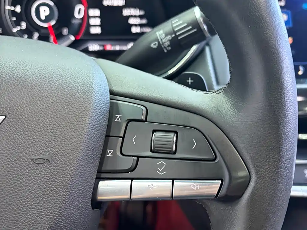 Cadillac CT5 — миниатюра 12