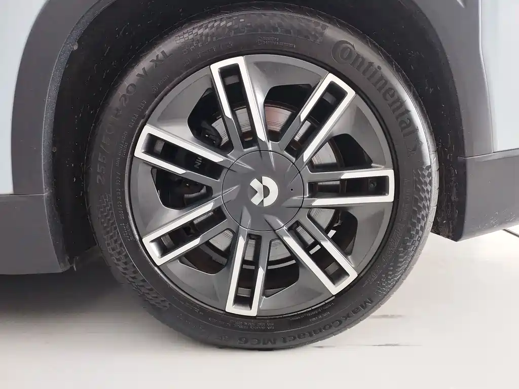 NIO ES6 — миниатюра 10